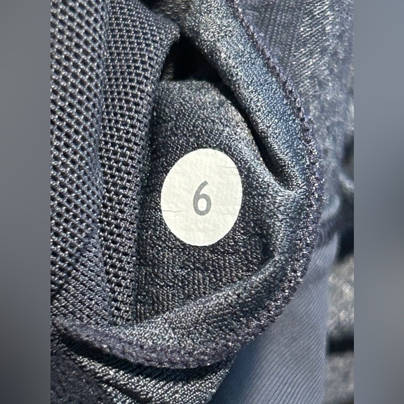 Lululemon"Power Technique Tank women’s size- 6 blue/gray yoga running - Picture 10 of 16